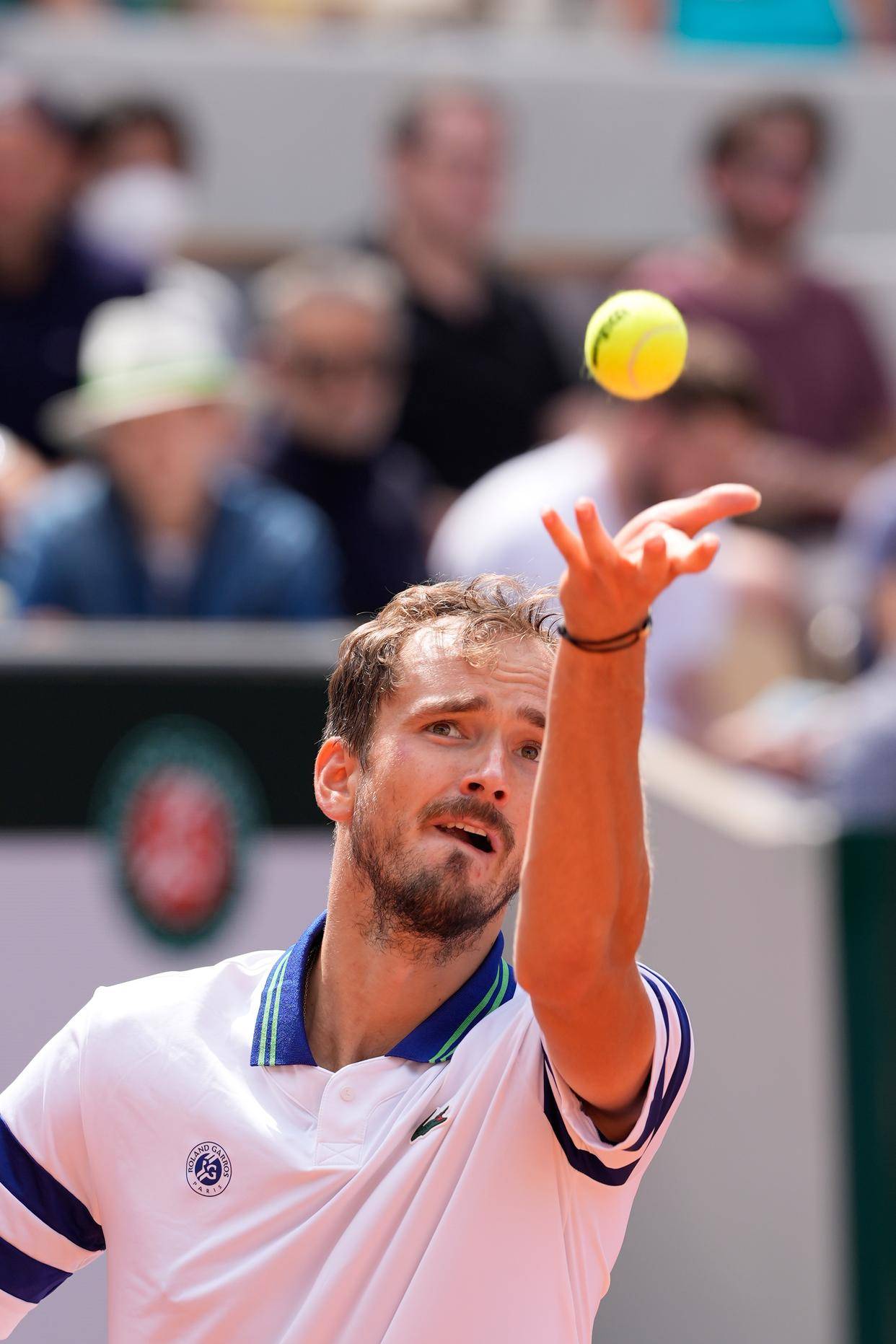 法网力克拉沃尔杯，梅德韦杰夫关键制胜